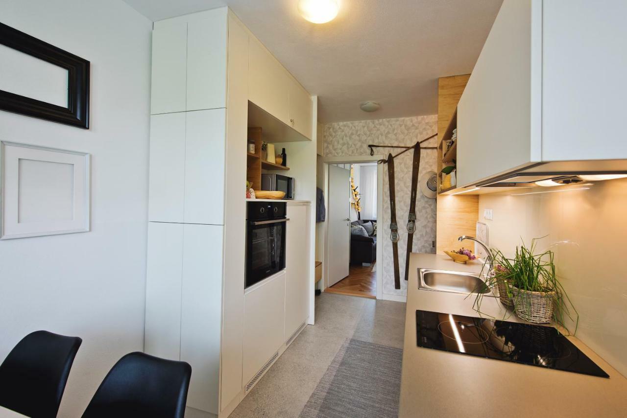 Apartman Loty Tatranska Lomnica Bagian luar foto