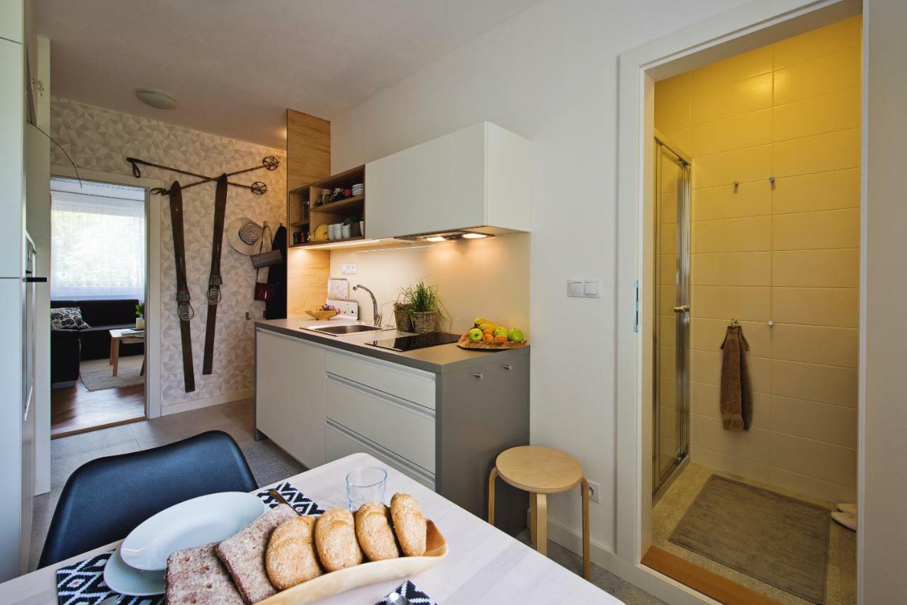 Apartman Loty Tatranska Lomnica Bagian luar foto